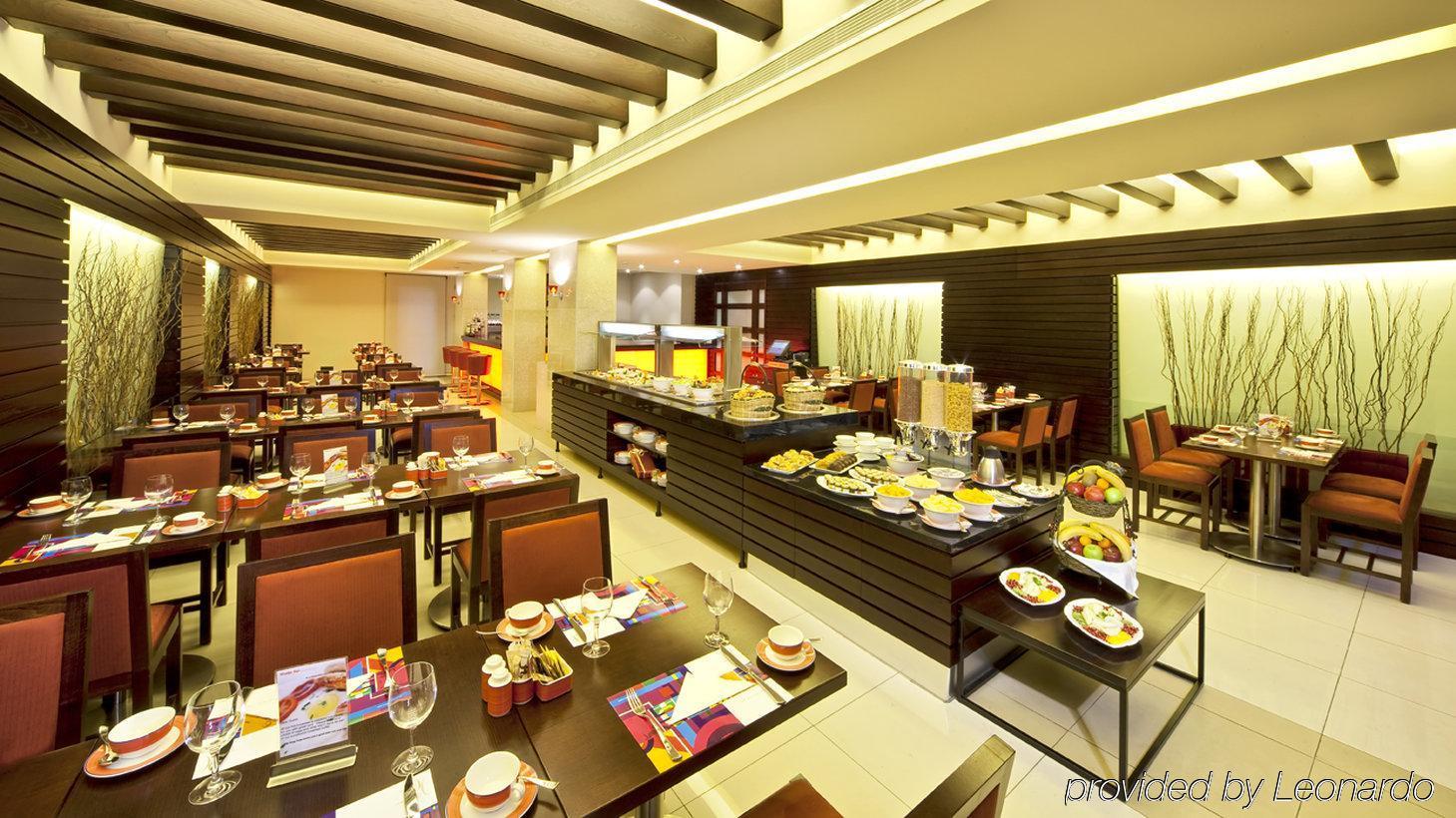 Coral Beirut Al Hamra Hotel Exterior foto