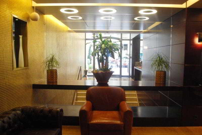 Coral Beirut Al Hamra Hotel Exterior foto