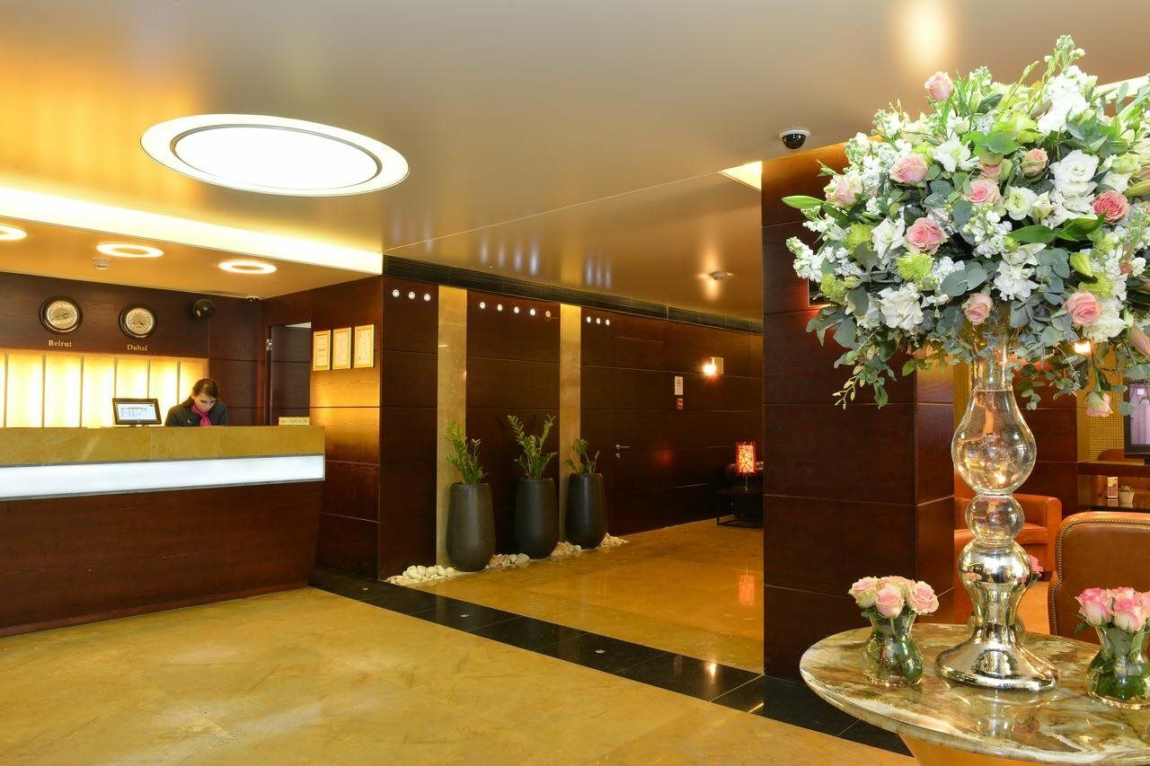 Coral Beirut Al Hamra Hotel Exterior foto